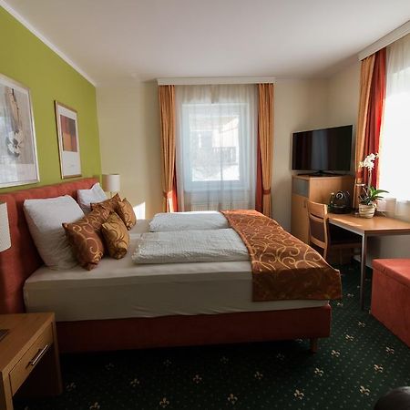Hotel Kreuzwirt Engerwitzdorf Екстер'єр фото
