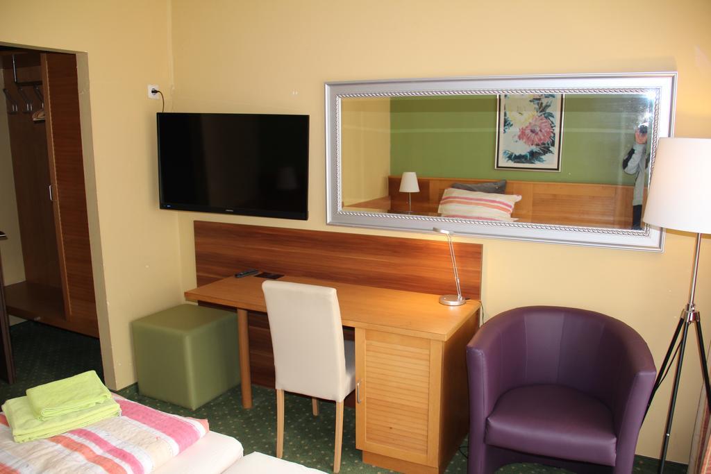 Hotel Kreuzwirt Engerwitzdorf Екстер'єр фото