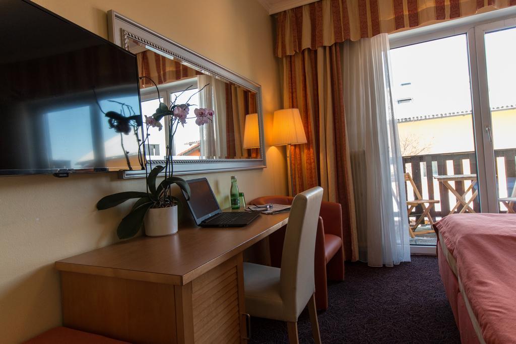 Hotel Kreuzwirt Engerwitzdorf Екстер'єр фото