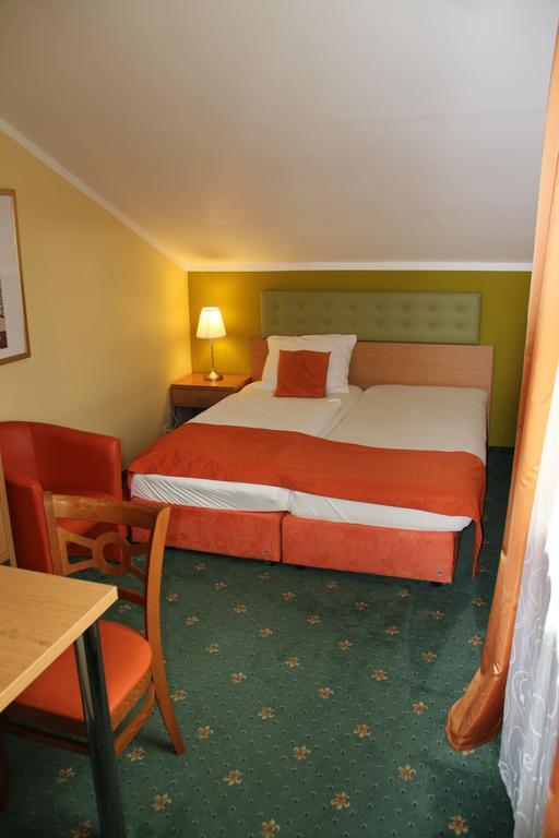 Hotel Kreuzwirt Engerwitzdorf Екстер'єр фото